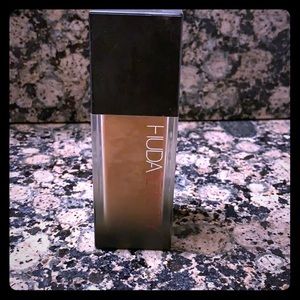 Huda Beauty #FauxFilter Foundation